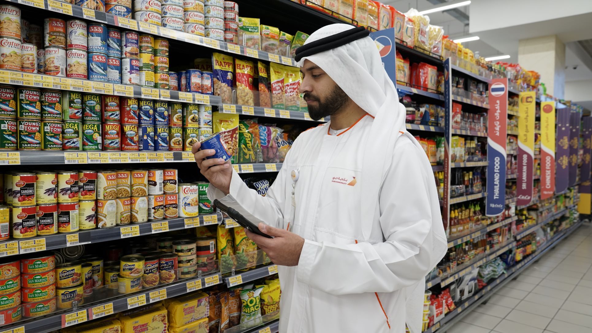 بلدية دبي تكثف استعداداتها لضمان الالتزام بالصحة العامة وسلامة الغذاء في الإمارة خلال شهر رمضان المبارك
