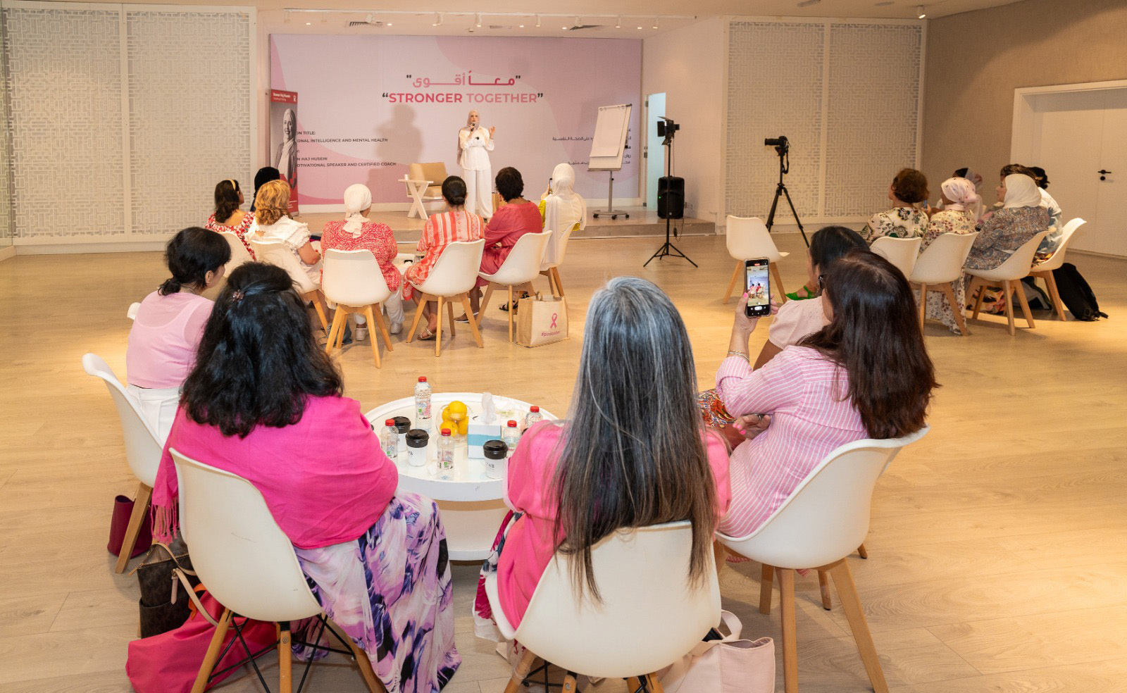 نادي دبي للسيدات يحتفي بالناجيات من السرطان بالتعاون مع مؤسسة الجليلة 