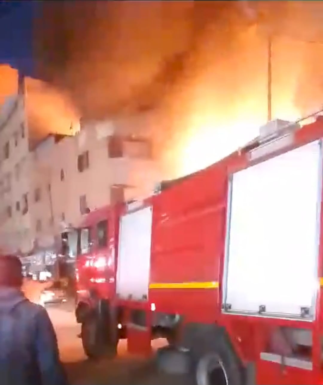 حريق محلات في البيطاش بالإسكندرية